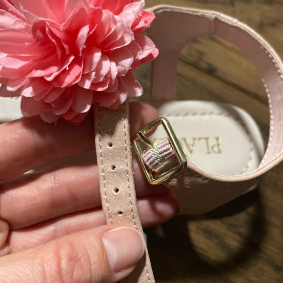 Kids pink flower 🌸 sandals size 13 - Picture 11 of 11